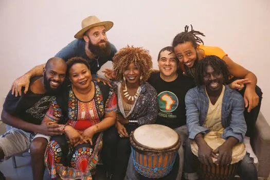 Teatro Municipal de Mauá apresenta espetáculo com MÚSICA E DANÇAS AFRICANAS