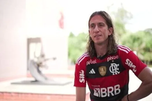 Filipe Luís recusa convite da CBF para ser coordenador da seleção brasileira