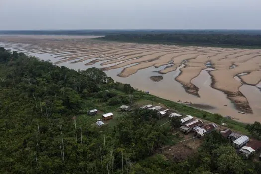 Mudança climática aumentou em 30 vezes chance de seca extrema na Amazônia em 2023