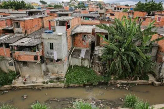 São Paulo tem quase 200 mil moradias em área de risco de deslizamento de terra