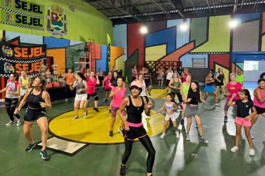 Ribeirão Pires promove aula aberta de ritmo em clima de pré-carnaval