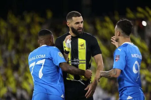 Benzema falta à reapresentação do Al-Ittihad e aumenta boatos sobre uma suposta saída do clube