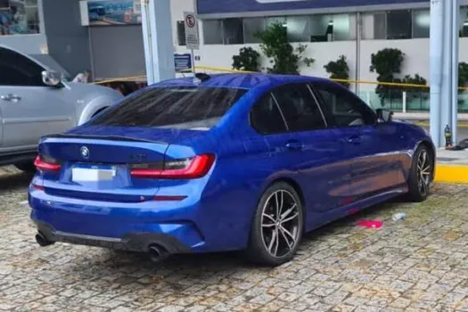 Quatro pessoas morrem no interior de BMW em Balneário Camboriú