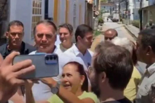 Bolsonaro vai a evento esvaziado do PL em Angra dos Reis