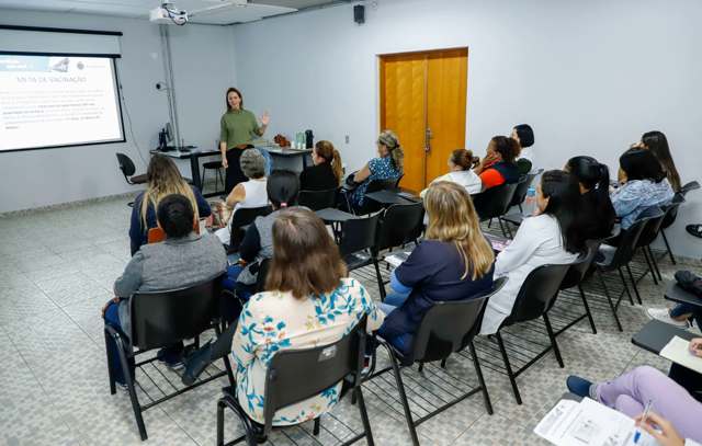 São Caetano capacita equipe de enfermagem e inicia nova estratégia de vacinação contra Covid-19