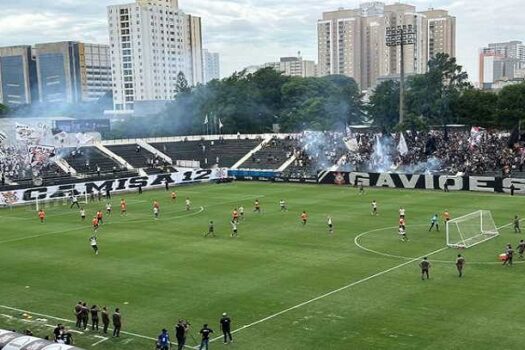 Com Matheuzinho e sem Veríssimo, Corinthians faz treino aberto antes da estreia no Paulistão