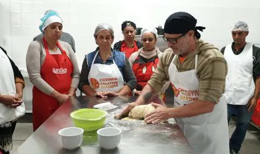 Projeto Cozinha Criativa de Diadema fecha o ano com 411 formados