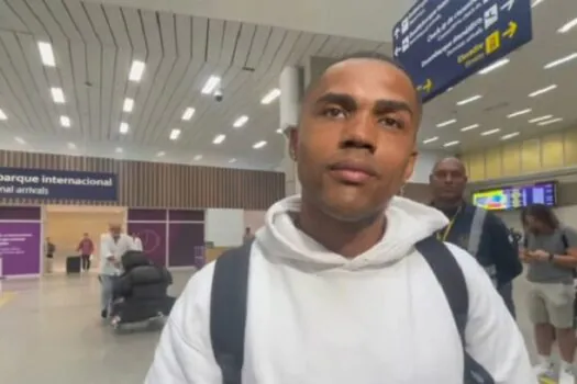 Douglas Costa compara Diniz a Guardiola e diz o motivo que o levou a jogar no Fluminense