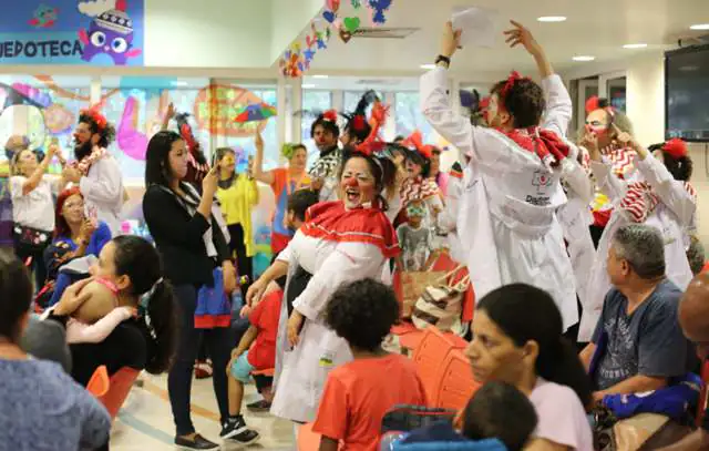 doutores-da-alegria-carnaval