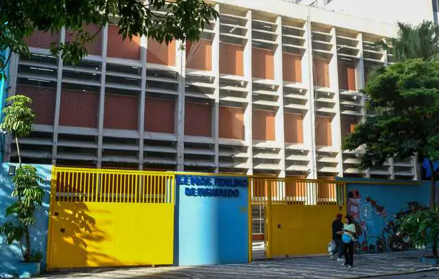 escola-sp