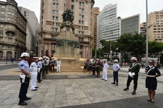 São Paulo celebra 471 anos com festividades e entregas à população