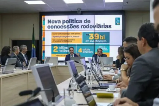 Governo deve investir até R$ 80 bi em ferrovias e rodovias até 2026