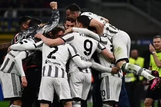 Juventus vence de virada e diminui distância para a líder Inter de Milão no Italiano