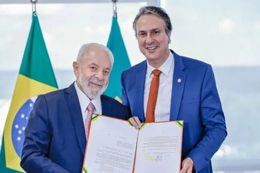 Lula sanciona lei que cria poupança para estudantes do ensino médio