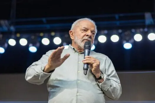 Lula volta a repudiar palavra ‘gasto’ quando se trata de dinheiro direcionado à Educação