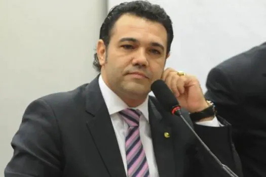 Marco Feliciano diz que é ‘ultraje’ ter na ‘frente evangélica raiz’ quem apoia o governo Lula