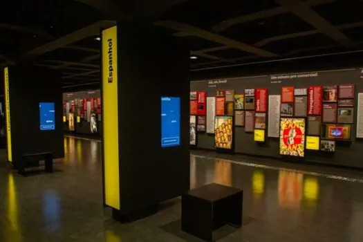 Dia das Mães: Fim de semana no Museu da Língua Portuguesa tem clube de leitura, feira de livros e show       