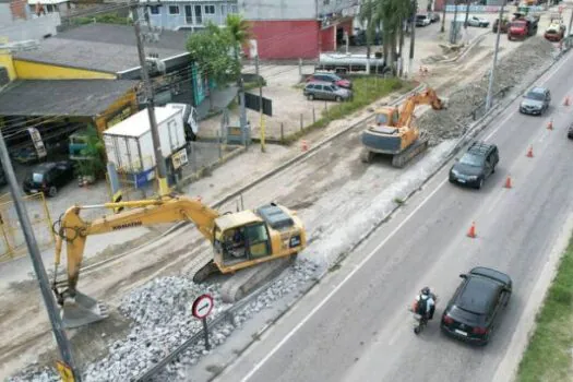 Obras na Rio-Santos causam transtornos no litoral norte de SP