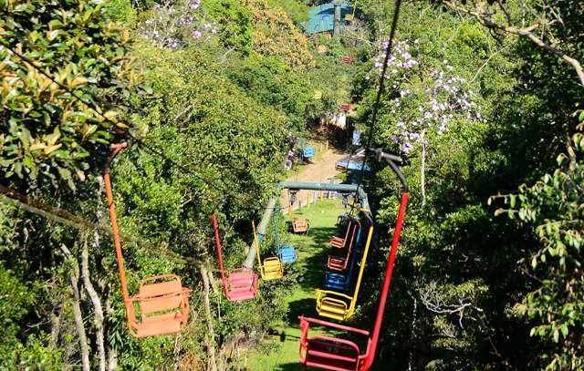 Em São Bernardo, passeio de teleférico é uma das atrações do Parque Estoril