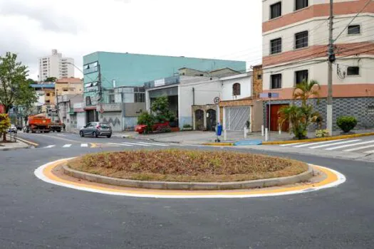 São Caetano altera sentido da Rua Cavalheiro Ernesto Giuliano e desafoga trânsito da Rua Silvia