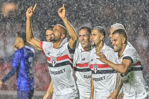 Lucas Moura desequilibra e São Paulo bate o Santo André na estreia de Thiago Carpini