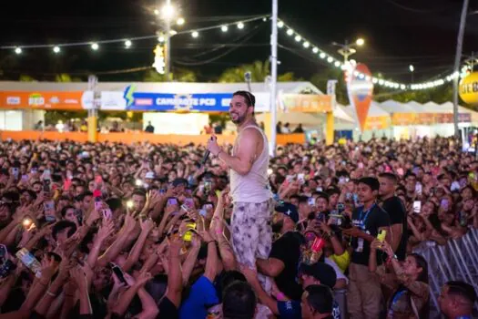 Henry Freitas reúne mais de 100 mil pessoas em Festival de Alagoas