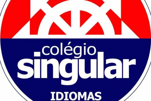 Singular beneficia estudantes com curso interno de idiomas dentro de suas instalações