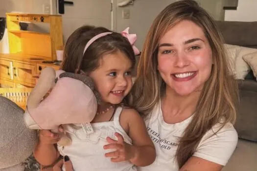 Virginia compartilha fotos com a filha, Maria Alice, e fala sobre serem parecidas