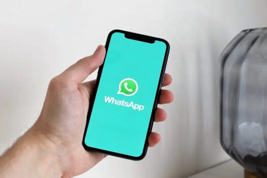 WhatsApp lança editor de figurinhas no aplicativo para iPhones e iPad