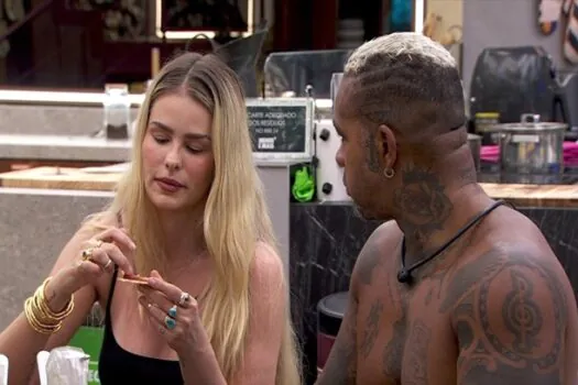 BBB: Yasmin Brunet promete a Rodriguinho ‘arregaçar o macho’ que falou de seu corpo