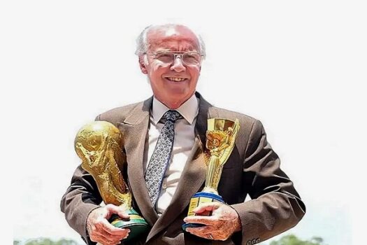 Zagallo é velado na sede da CBF com taças das Copas