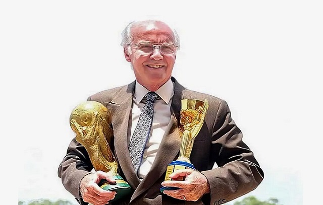 Zagallo é velado na sede da CBF com taças das Copas