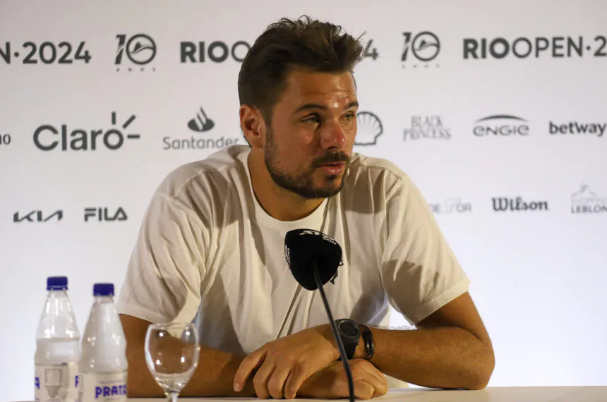 Stan Wawrinka diz que seu amor pelo tênis é o que o mantém jogando