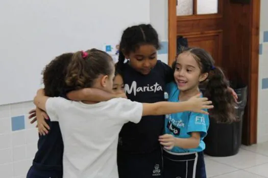 Ano letivo sem bullying: colégio adota programa preventivo para fortalecer as relações em sala de aula