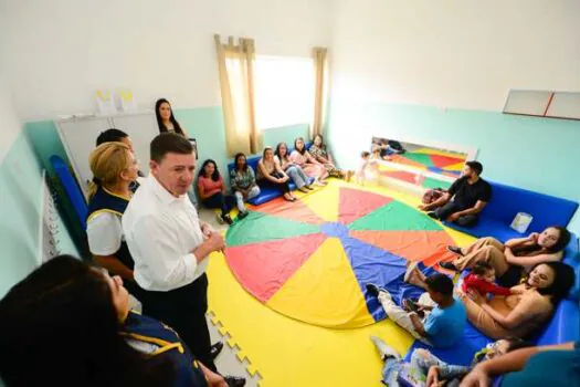 Prefeito Orlando Morando autoriza início das aulas de nova creche no Golden Park