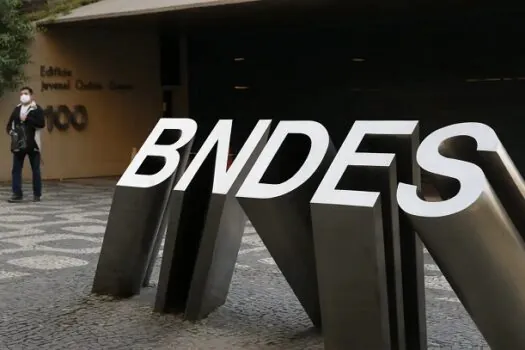 BNDES cria programa para crédito de R$ 500 mi a fornecedores de materiais e equipamentos para o SUS