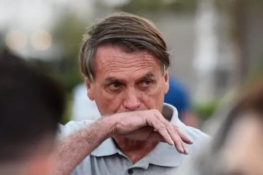 Bolsonaro volta a questionar TSE e pergunta: ‘Me tornaram inelegível por quê?’