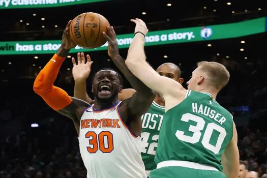 NBA: Boston Celtics bate New York Knicks com facilidade e chega a 8ª vitória seguida