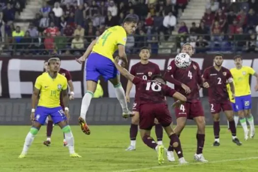 No futebol masculino, Brasil derrota Venezuela e se aproxima da vaga para os Jogos Olímpicos de Paris