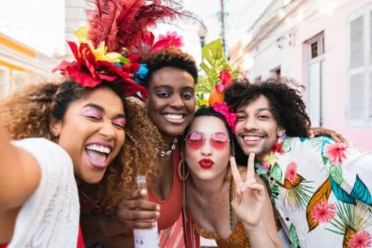 Pulando Carnaval com Diabetes: 5 dicas para não ficar de fora da folia  