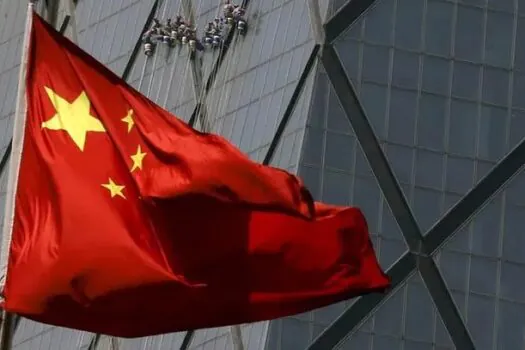 China espalha sua deflação pelo mundo e ajuda a derrubar preços de bens no Brasil