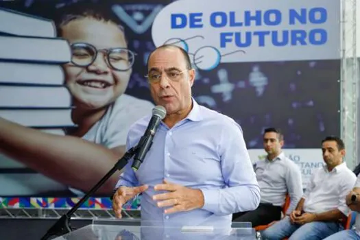 De Olho no Futuro: São Caetano entrega 342 óculos para alunos do Ensino Fundamental