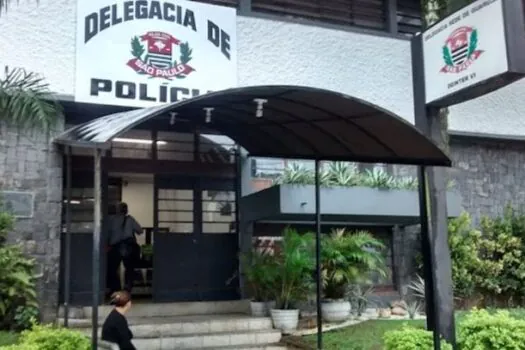 Mulher é estuprada dentro de delegacia no Guarujá