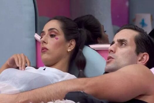 Deniziane termina relacionamento com Matteus no confinamento do BBB 24