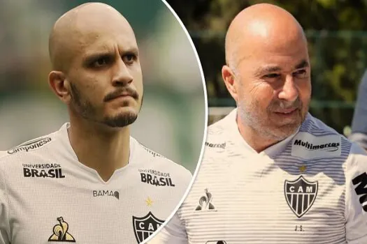 Fábio Santos diz que Sampaoli era insuportável: ‘Não dava bom dia’