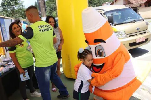 No volta às aulas, intervenção educacional de trânsito é realizada em escola de Ribeirão Pires