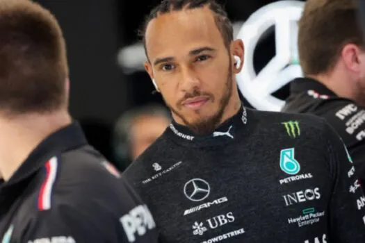 Hamilton explica por que deixou Russell ultrapassá-lo: ‘Não conseguia virar o carro’