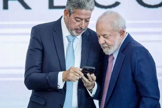 Lula recebe Lira e líderes da Câmara no Palácio da Alvorada