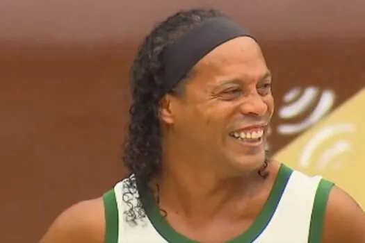 Ronaldinho Gaúcho faz participação em programa de sobrevivência da Turquia