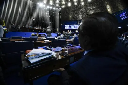 Senado aprova projeto que acaba com saidinha de presos